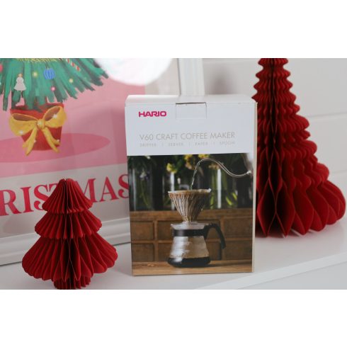  HARIO V60 FILTER KÁVÉKÉSZÍTŐ  + 250 gr specialty szemes kávé